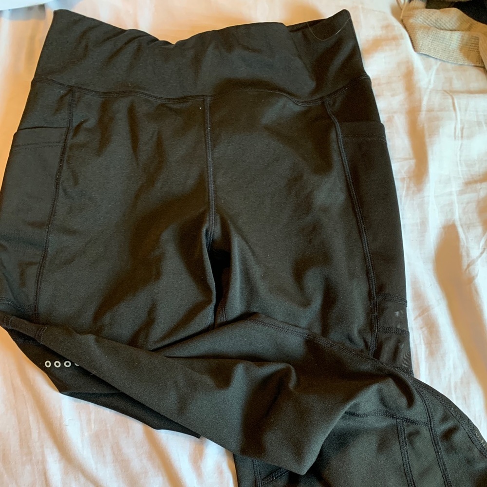 High waisted leggings
